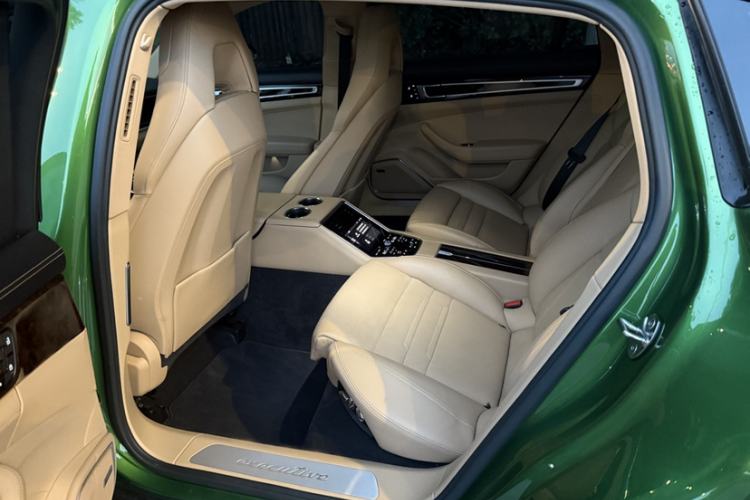 Used Porsche Panamera 2019 Panamera Executive Long Wheelbase 2.9T Interior 3