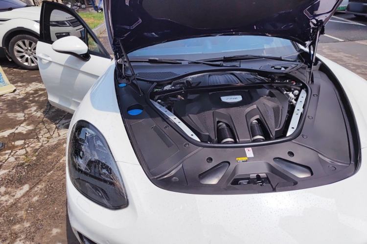 Used Porsche Panamera 2019 Panamera 2.9T Engine Bay Right