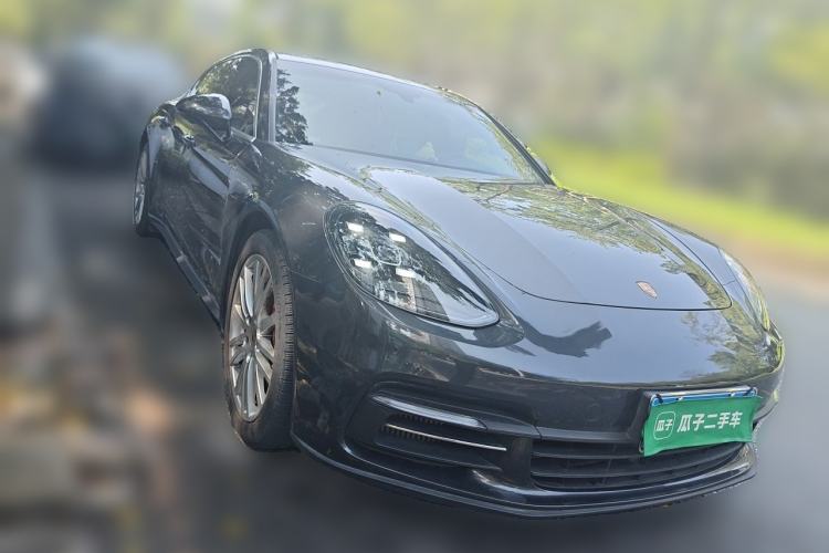 Used Porsche Panamera 2019 Panamera 4 Executive Long Wheelbase 2.9T Front Right 45 Deg