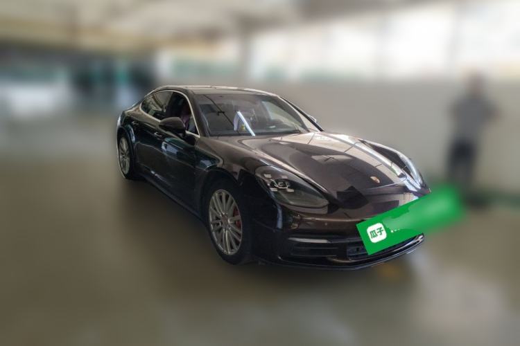 Used Porsche Panamera 2019 Panamera 2.9T Front Right 45 Deg