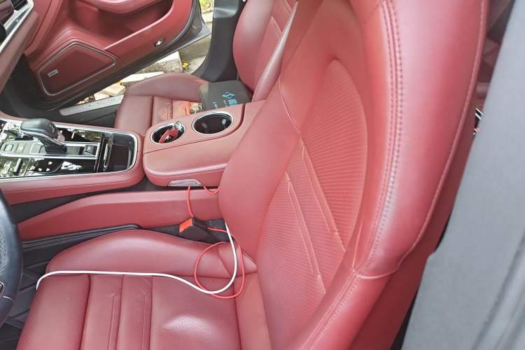 Used Porsche Panamera 2019 Panamera 4 Executive Long Wheelbase 2.9T Left Front Seat