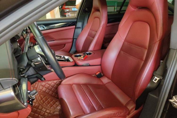 Used Porsche Panamera 2019 Panamera 2.9T Left Front Seat