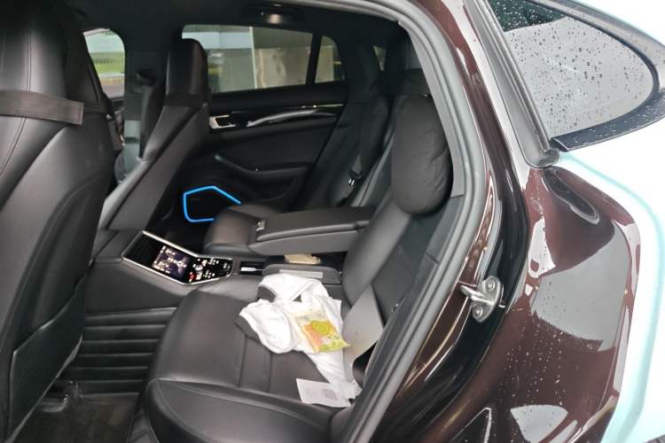 Used Porsche Panamera 2019 Panamera 2.9T Left Rear Seat