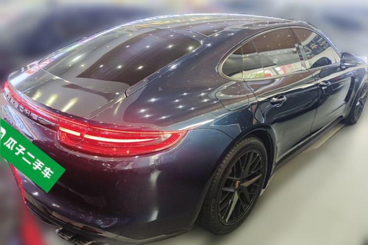 Used Porsche Panamera 2019 Panamera 2.9T Rear Right 45 Deg