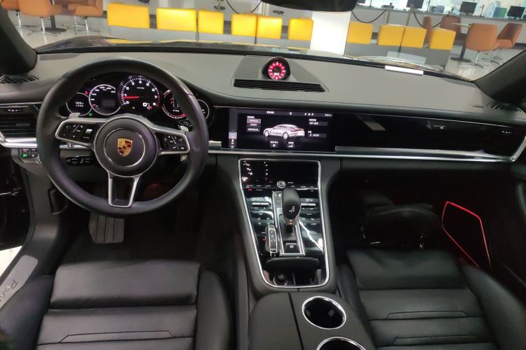 Used Porsche Panamera 2019 Panamera 2.9T Center Console