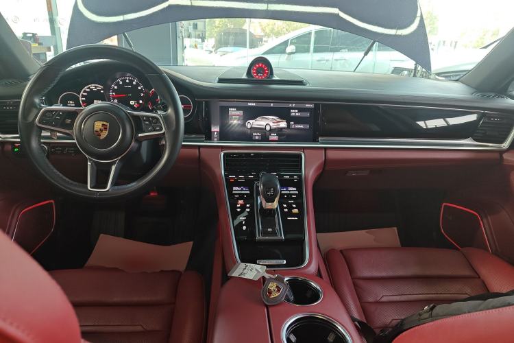 Used Porsche Panamera 2019 Panamera 2.9T Center Console