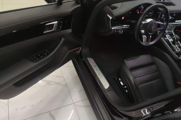 Used Porsche Panamera 2019 Panamera 2.9T Driver Seat