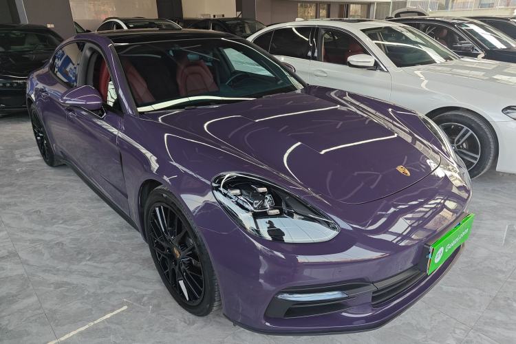 Used Porsche Panamera 2019 Panamera 2.9T Front Right 45 Deg