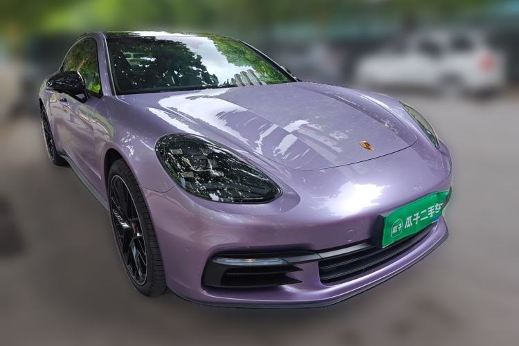 Used Porsche Panamera 2019 Panamera 2.9T Front Right 45 Deg