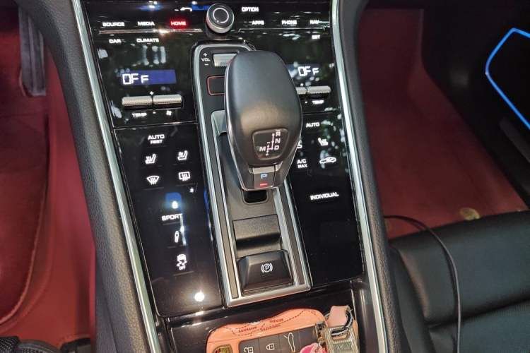 Used Porsche Panamera 2019 Panamera 2.9T Gear Lever