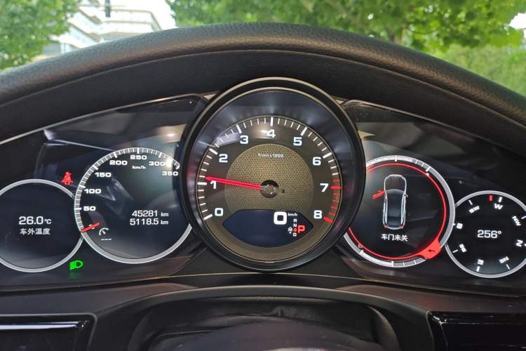 Used Porsche Panamera 2019 Panamera 2.9T Instrument Cluster