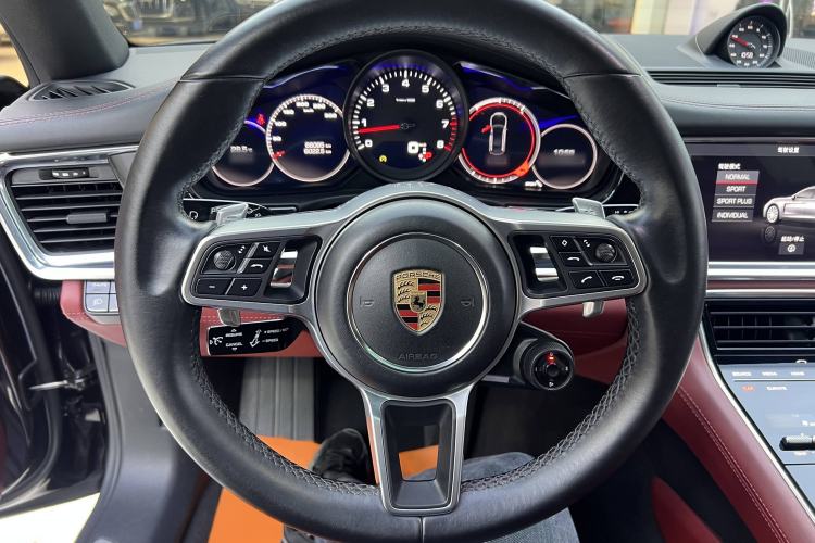 Used Porsche Panamera 2019 Panamera 2.9T Interior 2