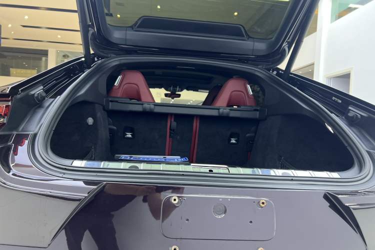 Used Porsche Panamera 2019 Panamera 2.9T Interior 9