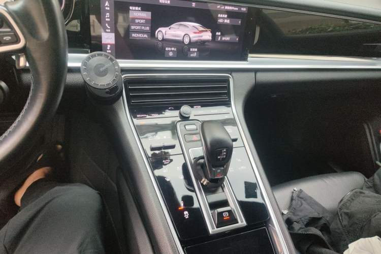 Used Porsche Panamera 2019 Panamera 2.9T Audio And AC Panel