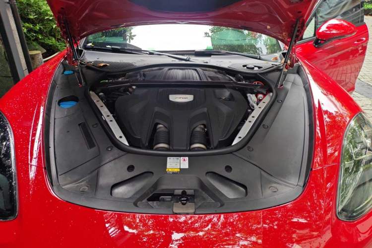 Used Porsche Panamera 2019 Panamera 2.9T Engine Bay