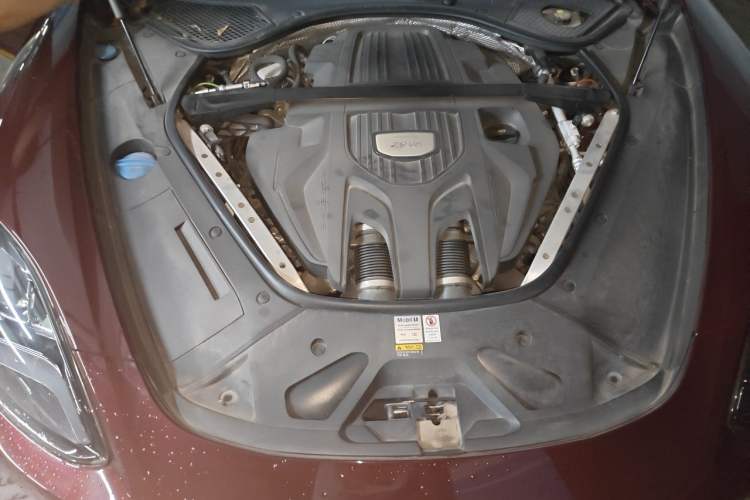 Used Porsche Panamera 2019 Panamera 2.9T Engine Bay
