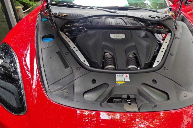 Used Porsche Panamera 2019 Panamera 2.9T Engine Bay Right