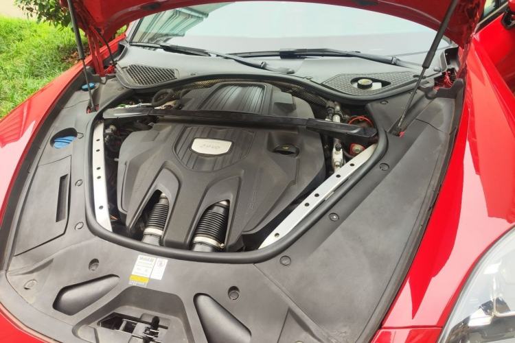 Used Porsche Panamera 2019 Panamera 2.9T Engine Bay