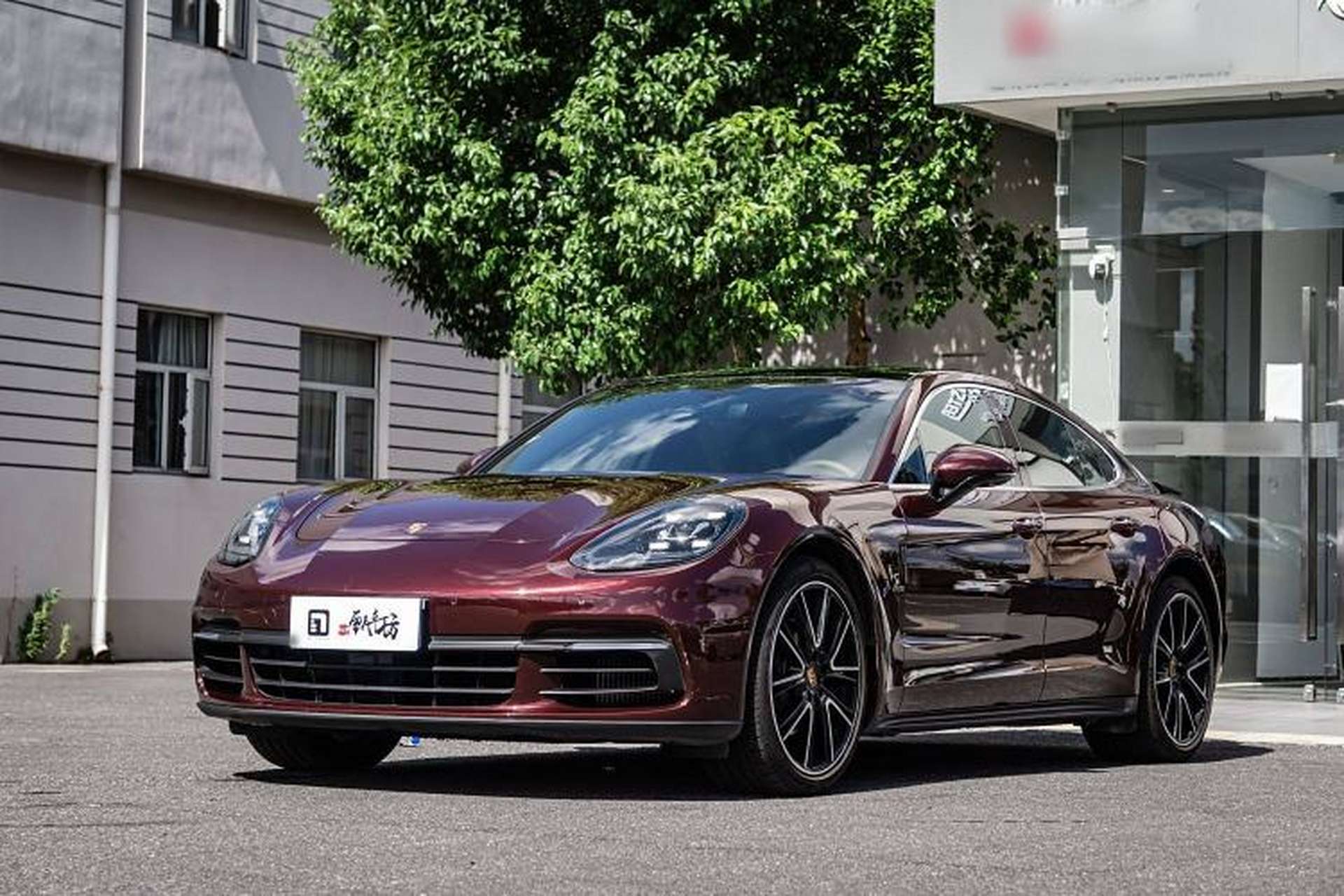 Used Porsche Panamera 2019 Panamera 2.9T Front Left 45 Deg