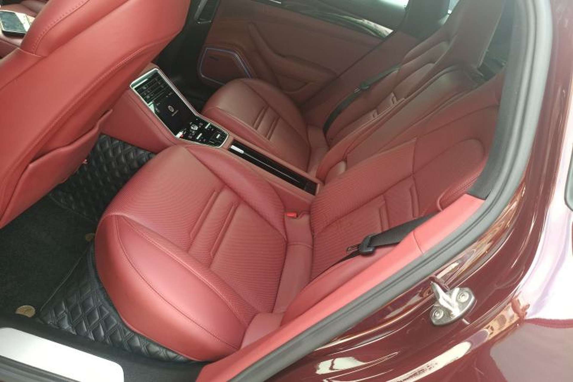 Used Porsche Panamera 2019 Panamera 2.9T Interior 4