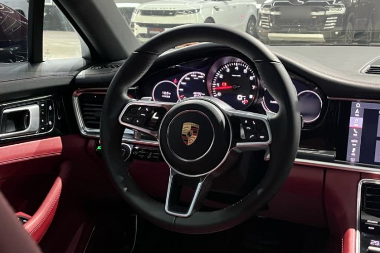 Used Porsche Panamera 2019 Panamera Executive Long Wheelbase 2.9T Interior 5