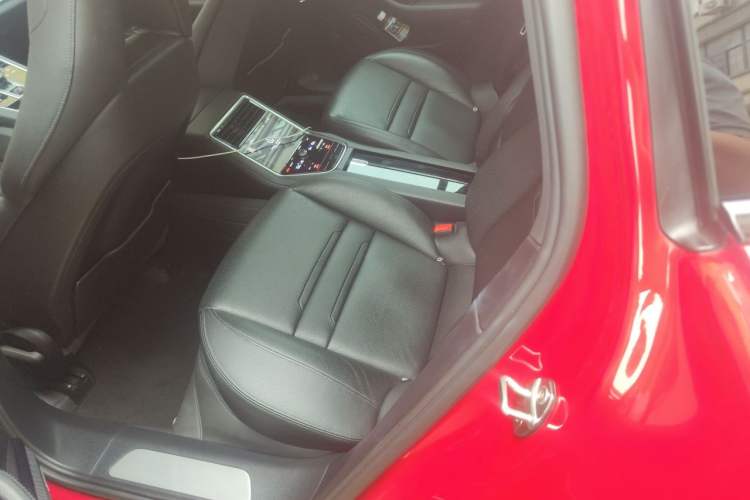 Used Porsche Panamera 2019 Panamera 2.9T Left Rear Seat