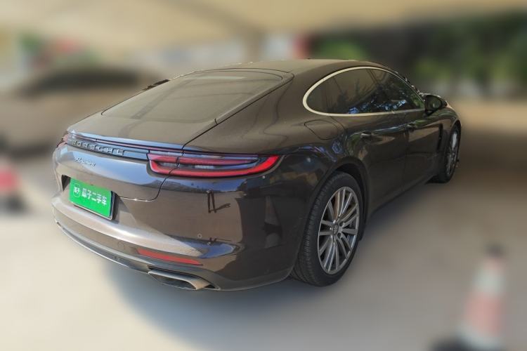 Used Porsche Panamera 2019 Panamera 2.9T Rear Right 45 Deg