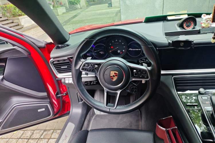 Used Porsche Panamera 2019 Panamera 2.9T Steering Wheel