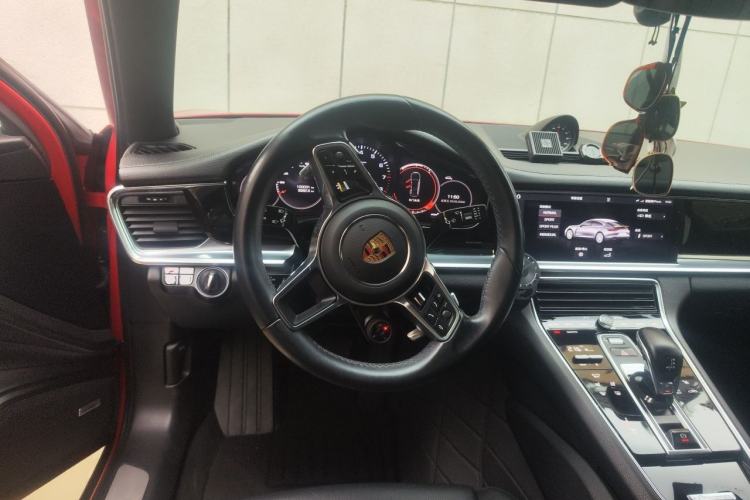 Used Porsche Panamera 2019 Panamera 2.9T Steering Wheel