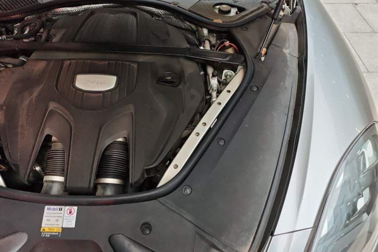 Used Porsche Panamera 2019 Panamera 4 Executive Long Wheelbase 2.9T Engine Bay Left