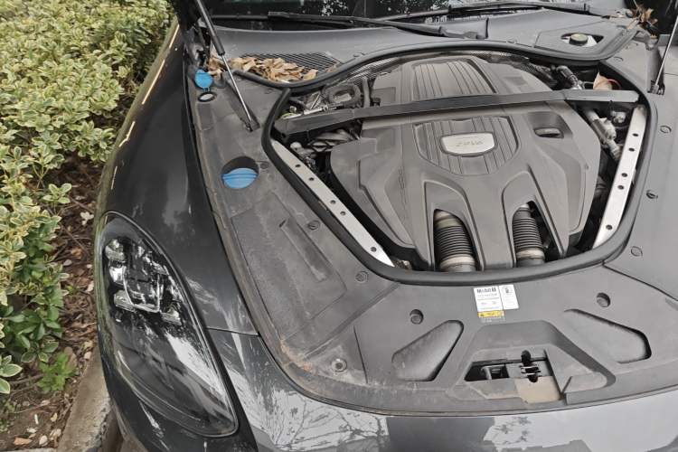 Used Porsche Panamera 2019 Panamera 2.9T Engine Bay Right