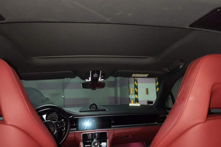 Used Porsche Panamera 2019 Panamera 4 Executive Long Wheelbase 2.9T Headliner