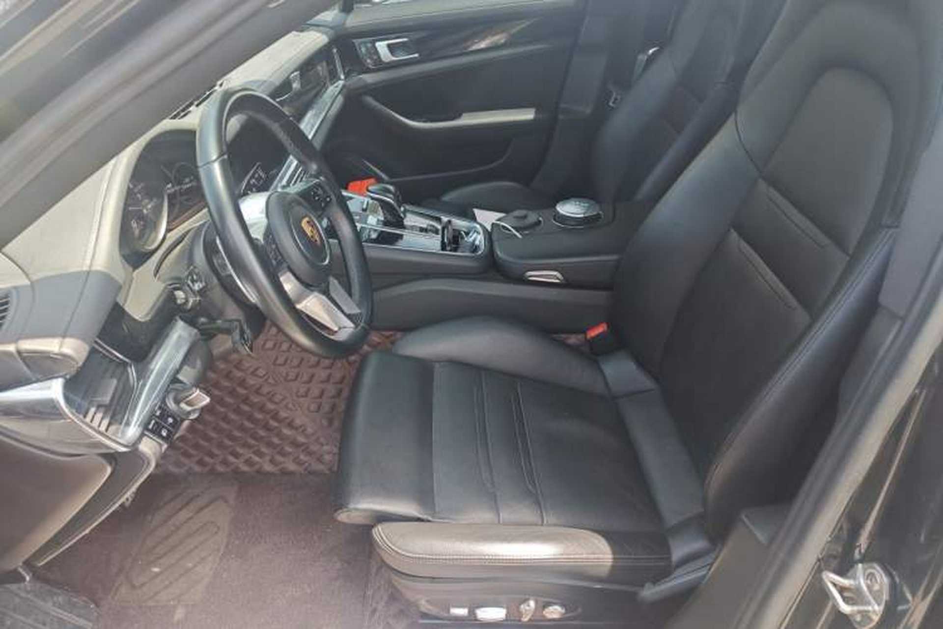 Used Porsche Panamera 2019 Panamera 2.9T Left Front Seat