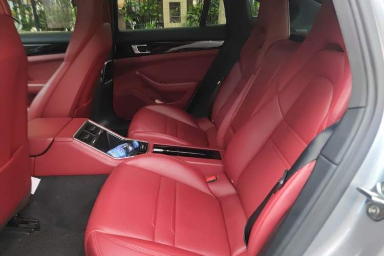 Used Porsche Panamera 2019 Panamera 2.9T Left Rear Seat