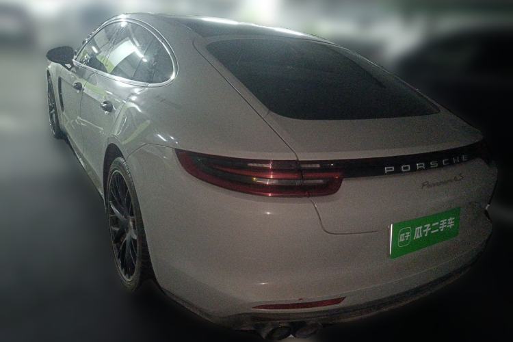 Used Porsche Panamera 2019 Panamera 2.9T Rear Left 45 Deg