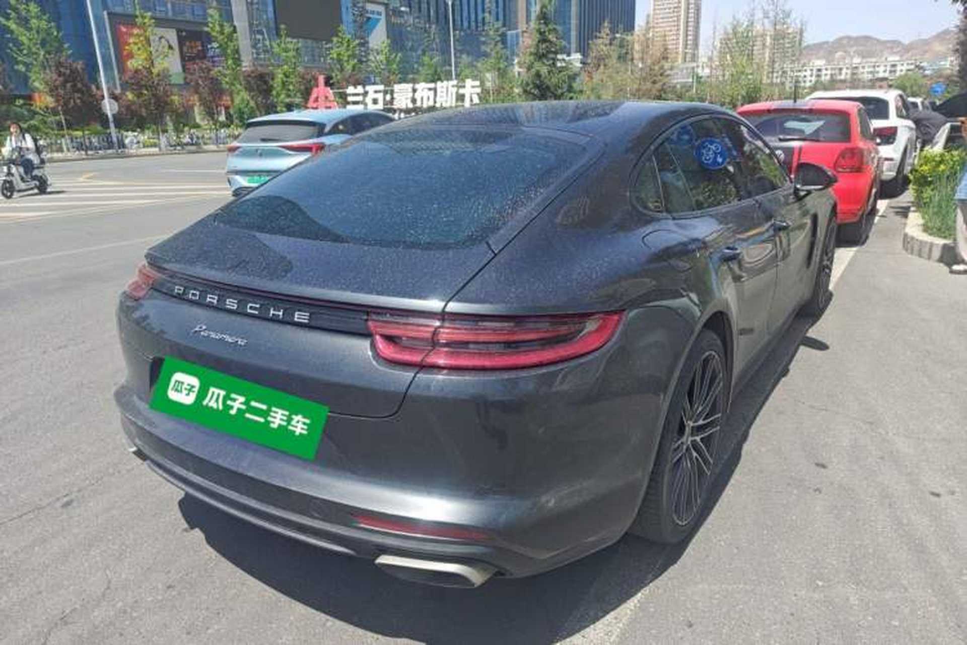 Used Porsche Panamera 2019 Panamera 2.9T Rear Right 45 Deg