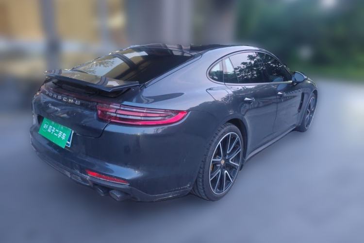 Used Porsche Panamera 2019 Panamera 2.9T Rear Right 45 Deg