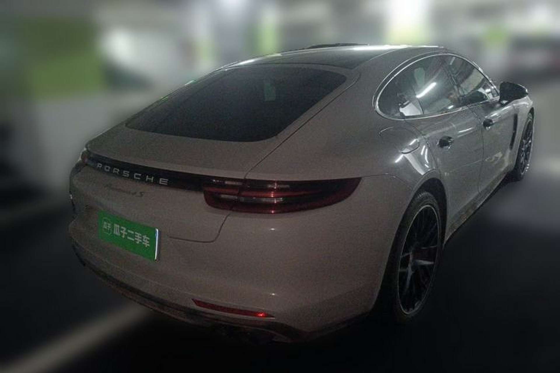 Used Porsche Panamera 2019 Panamera 2.9T Rear Right 45 Deg