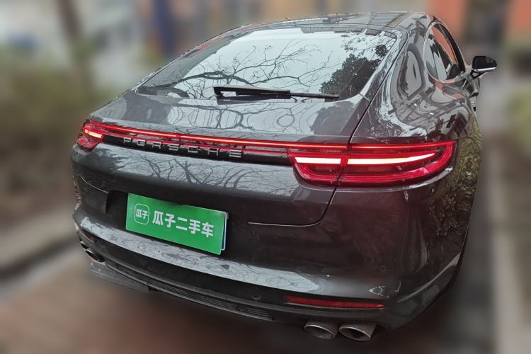 Used Porsche Panamera 2019 Panamera 2.9T Rear Right 45 Deg