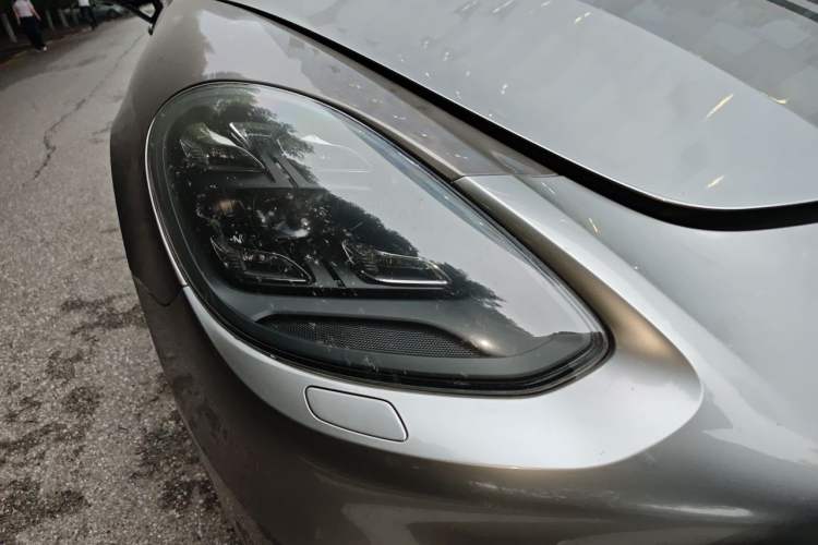 Used Porsche Panamera 2019 Panamera 4 Executive Long Wheelbase 2.9T Right Front Headlight