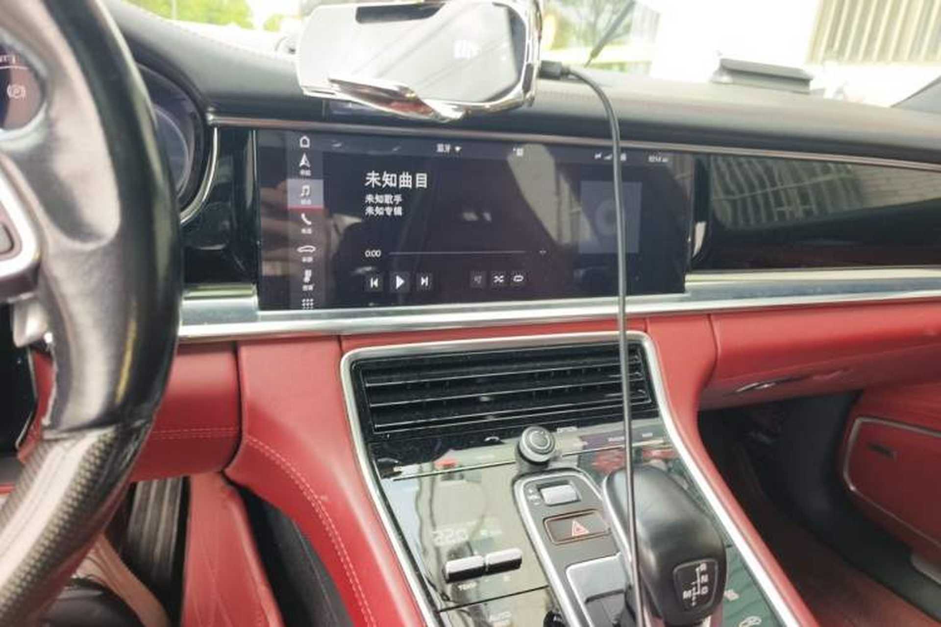 Used Porsche Panamera 2019 Panamera 4 Executive Long Wheelbase 2.9T Audio And AC Panel