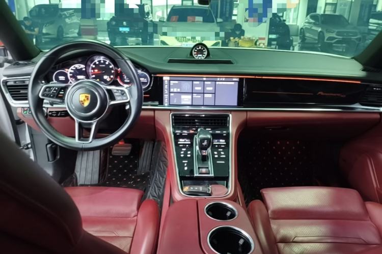 Used Porsche Panamera 2019 Panamera 2.9T Center Console