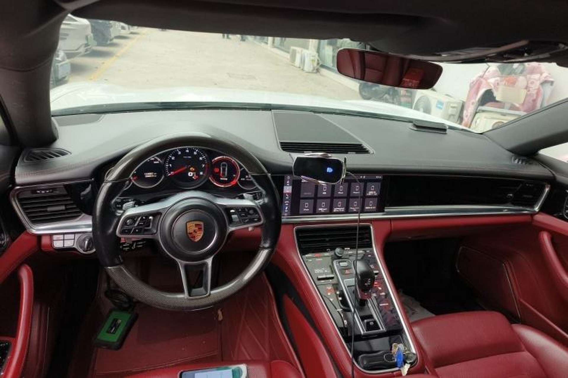 Used Porsche Panamera 2019 Panamera 4 Executive Long Wheelbase 2.9T Center Console