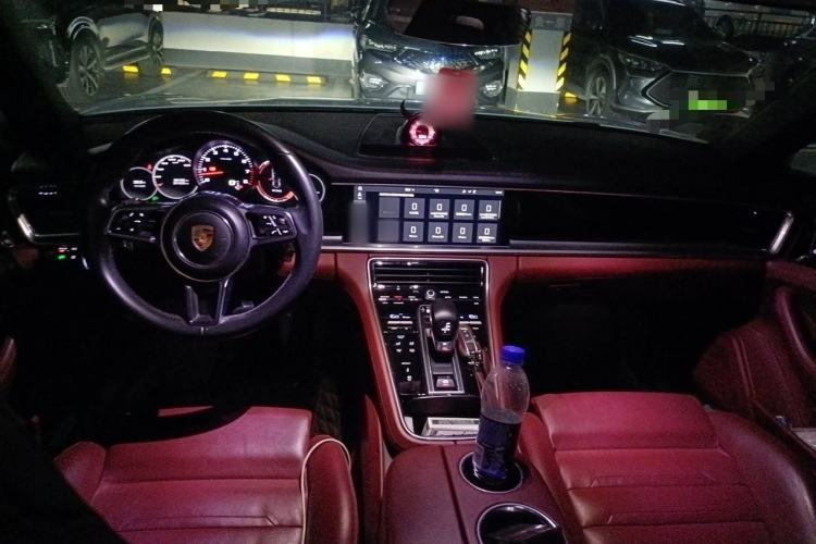 Used Porsche Panamera 2019 Panamera 2.9T Center Console