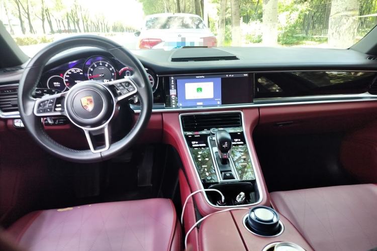 Used Porsche Panamera 2019 Panamera 2.9T Center Console