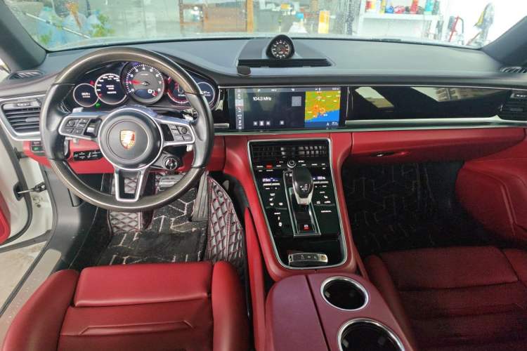 Used Porsche Panamera 2019 Panamera 2.9T Center Console