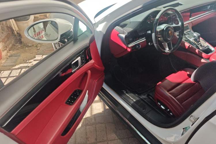 Used Porsche Panamera 2019 Panamera Executive Long Wheelbase 2.9T Driver Seat
