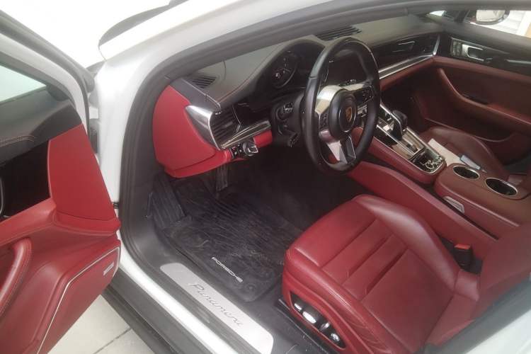 Used Porsche Panamera 2019 Panamera Executive Long Wheelbase 2.9T Driver Seat