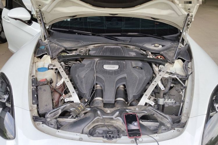 Used Porsche Panamera 2019 Panamera 2.9T Engine Bay