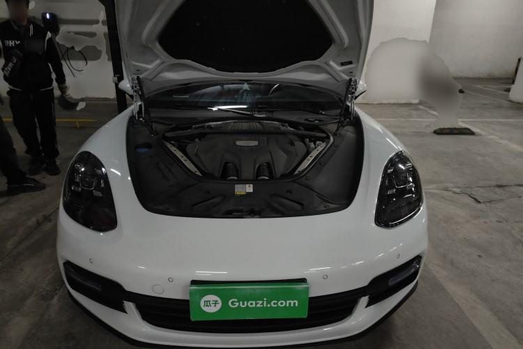Used Porsche Panamera 2019 Panamera 2.9T Engine Bay